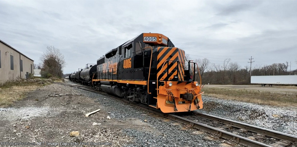 AB 4005 at Die Gem Way.